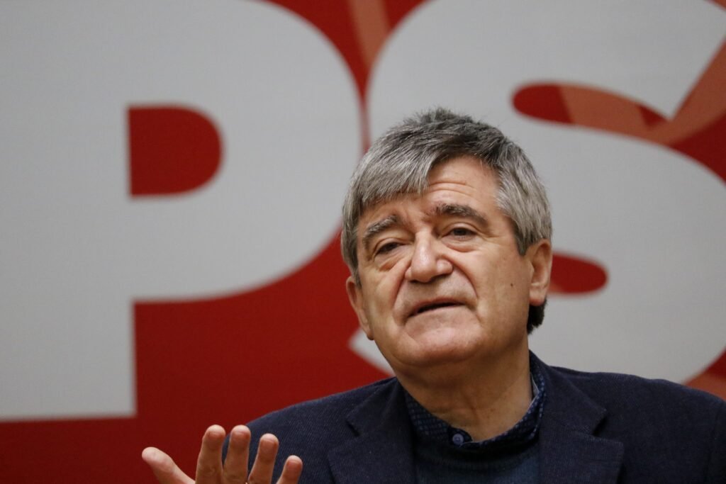 Escalona marca distancia con Carmona: “El PS no es un partido subordinado al PC”