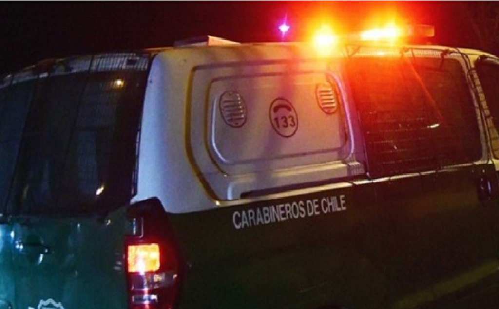 Violento asalto en Pudahuel: siete sujetos roban vehículo de alta gama y hieren a conductor