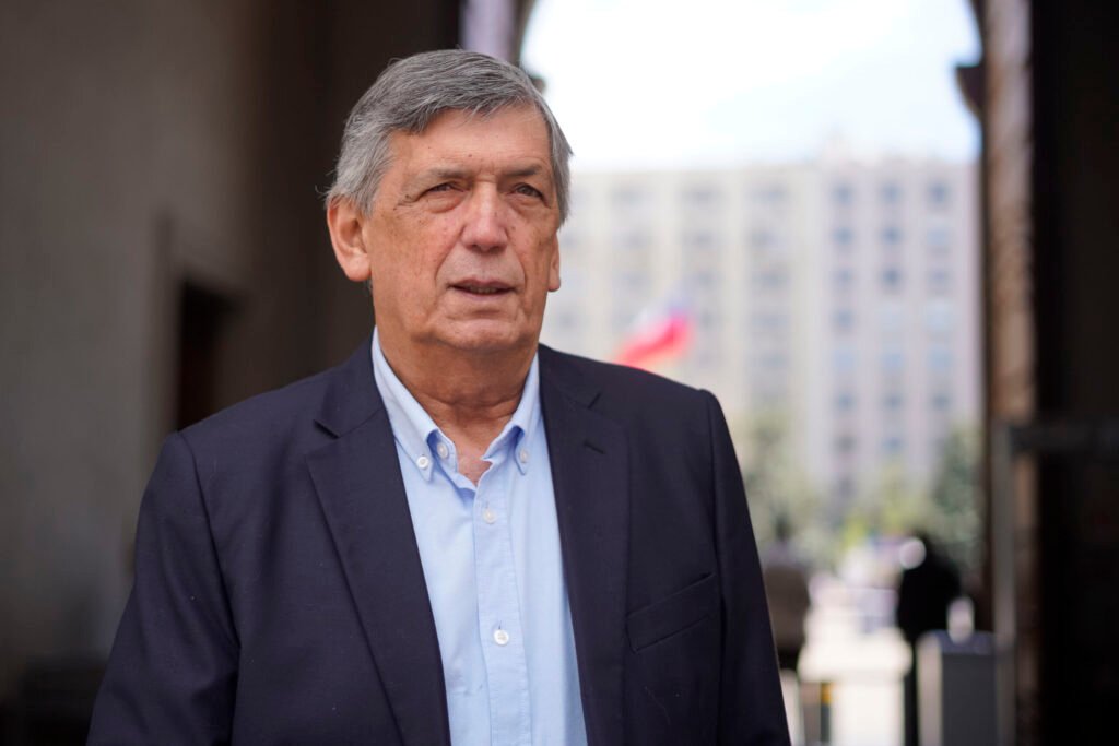 Carmona desafía críticas al PC: Denuncia “ataques injustos” y reafirma respaldo a Jadue